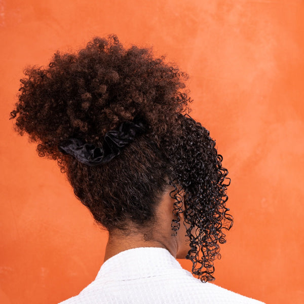 4 Boar Bristle Brush Benefits For Curls & Coils