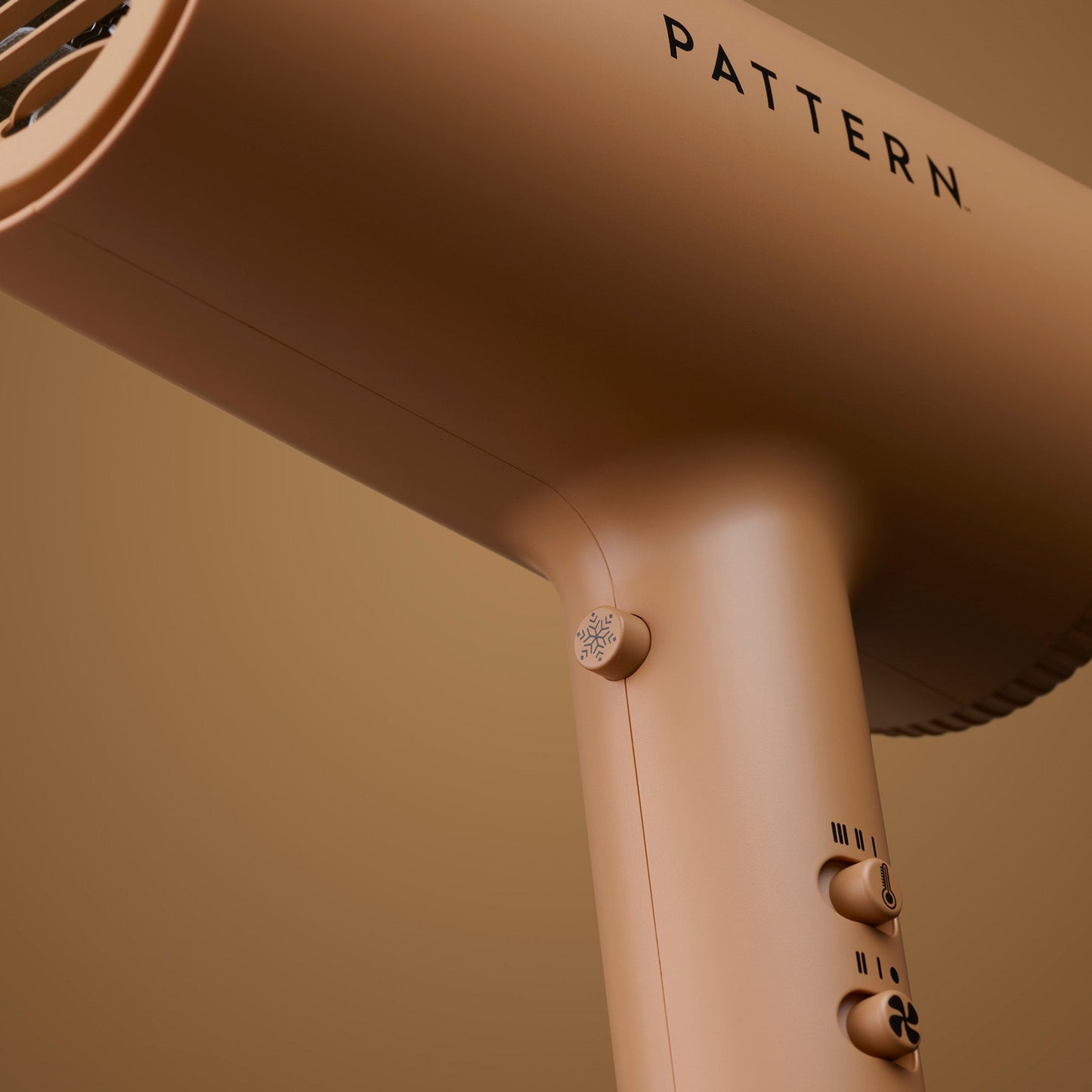 hair dryer for curly hair