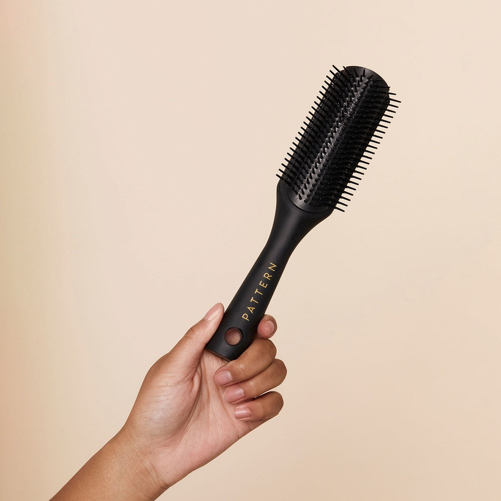 5 Brushes For Curly Hair You Can’t Live Without